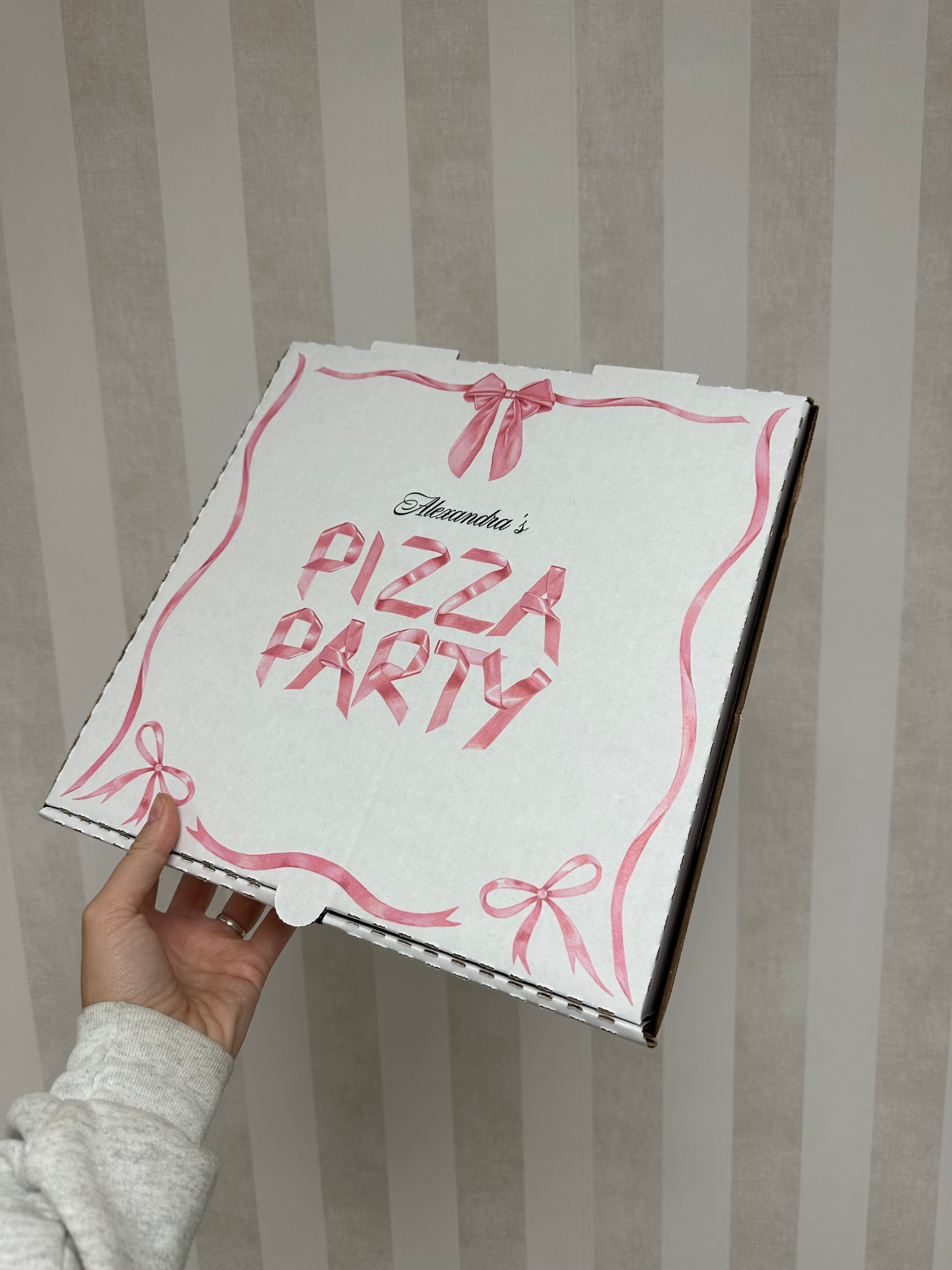 custom bow pizza boxes 